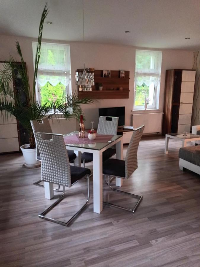 Apartment Leucht Ziegenruck Luaran gambar