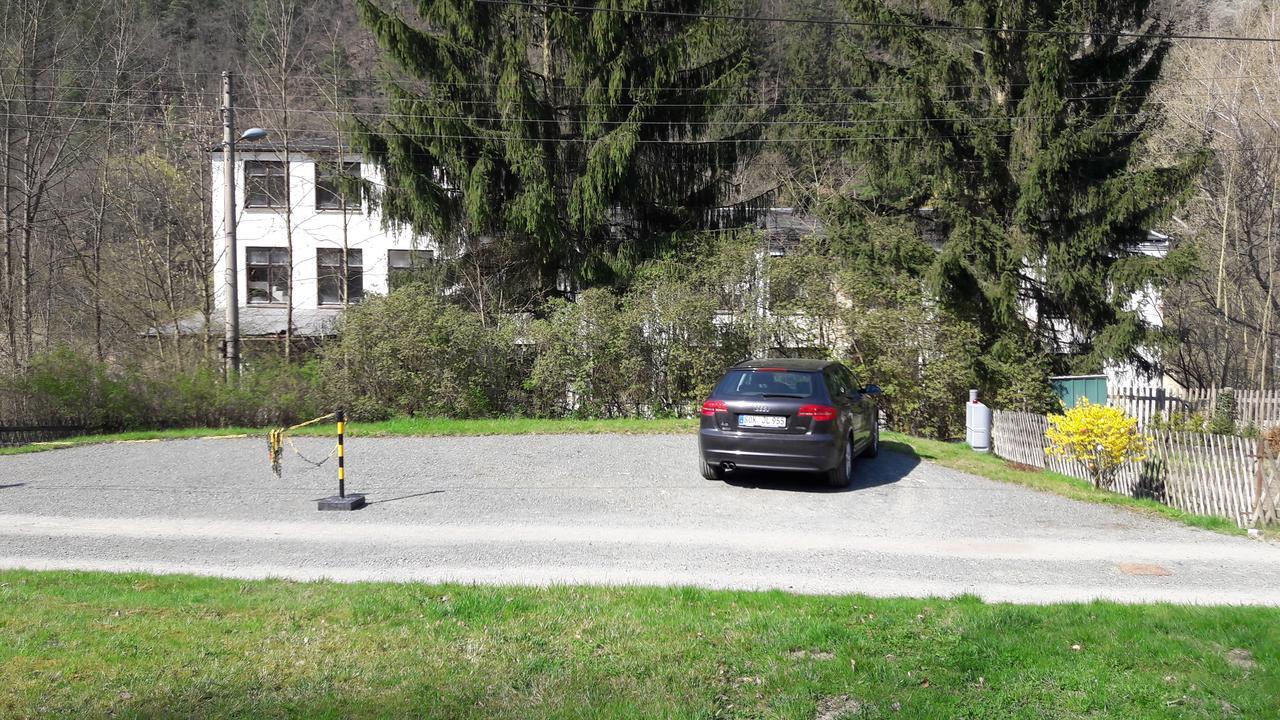 Apartment Leucht Ziegenruck Luaran gambar